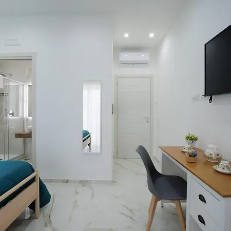 Bed & Breakfast Reddimus Naples