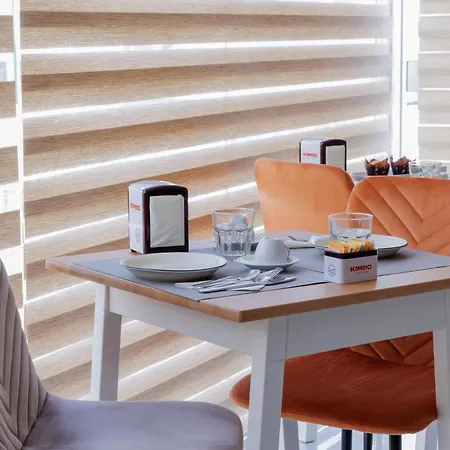 Couette-café Reddimus 4*