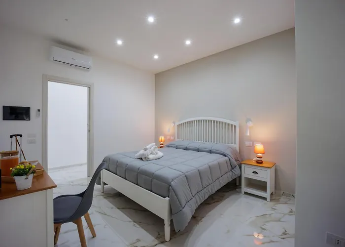 Oda ve Kahvaltı Reddimus Napoli