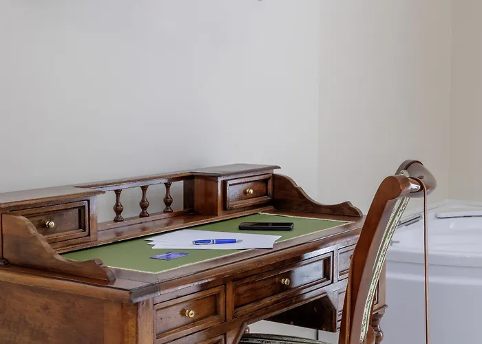 Oda ve Kahvaltı Reddimus 4*