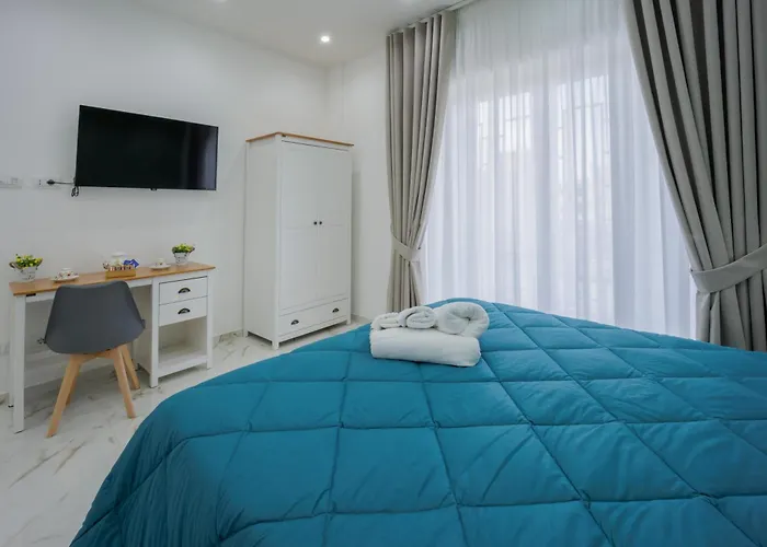 Oda ve Kahvaltı Reddimus 4*