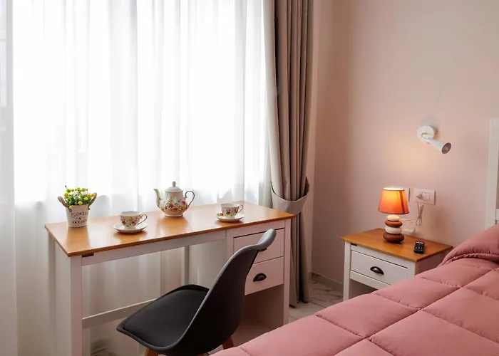 Oda ve Kahvaltı Reddimus Napoli